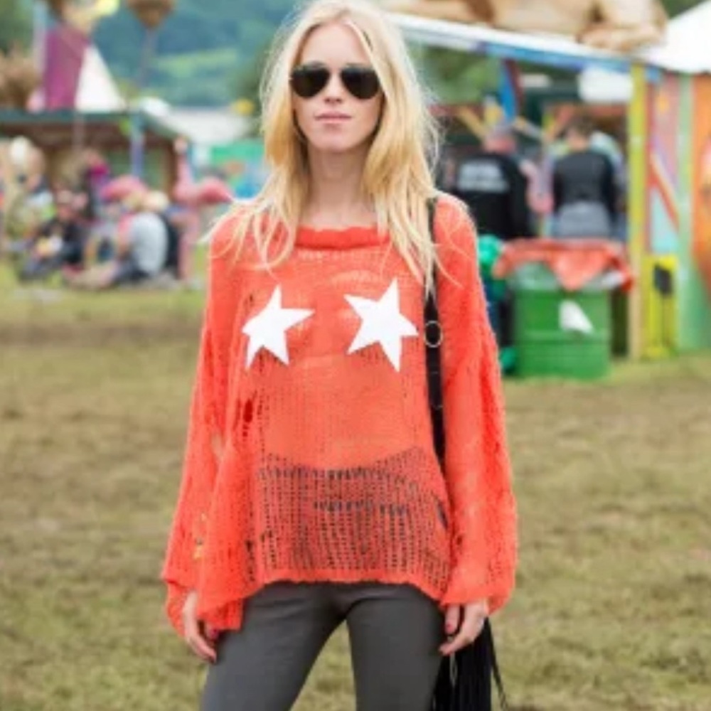 NEW WILDFOX superstar sweater Medium